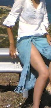 una sbirciatina alle gambe