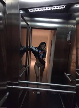 calda nell'ascensore